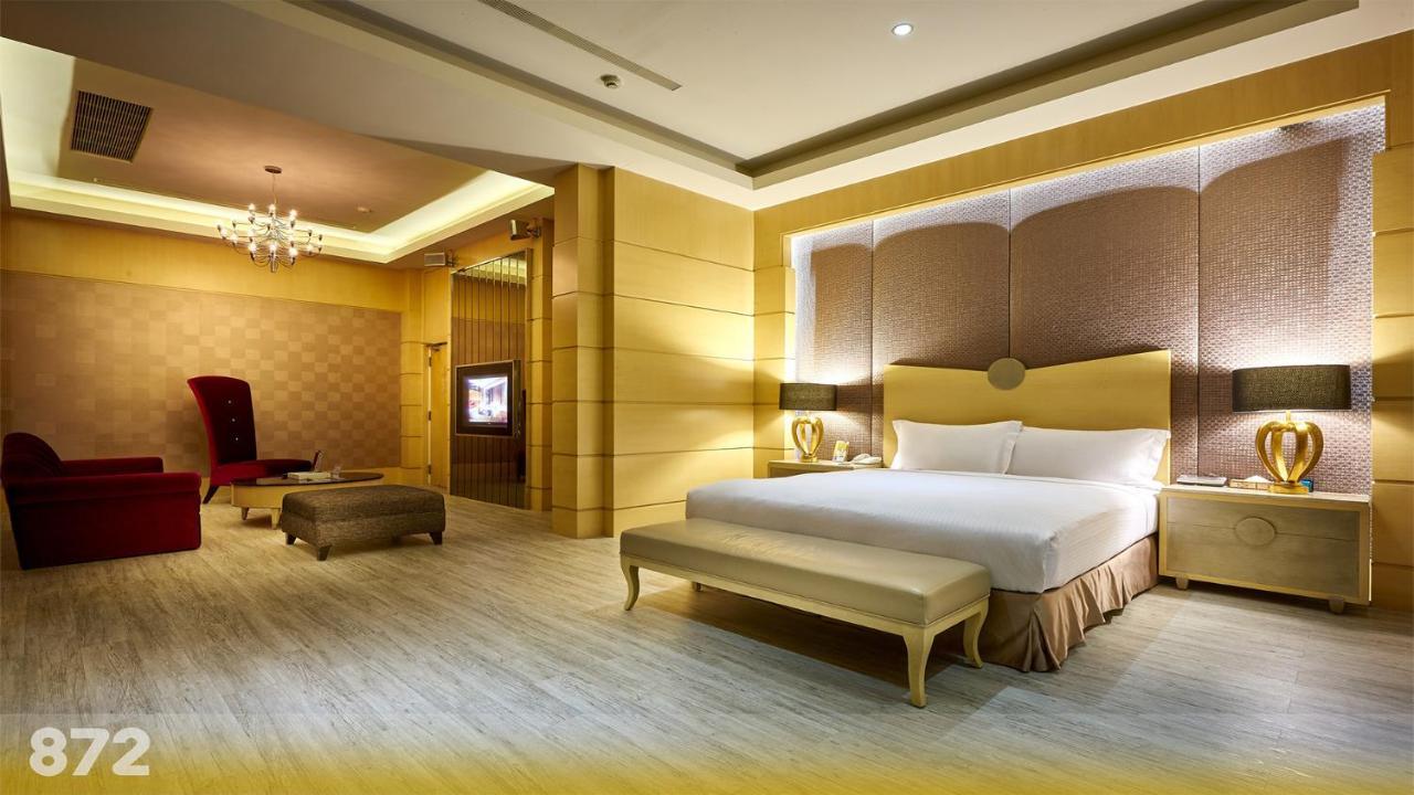 Wehome Motel Đài Nam Ngoại thất bức ảnh