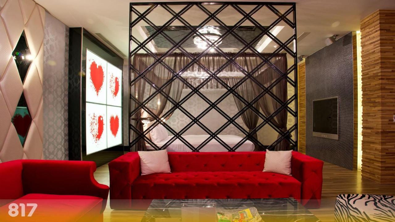 Wehome Motel Đài Nam Ngoại thất bức ảnh