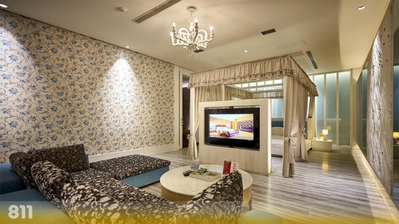 Wehome Motel Đài Nam Ngoại thất bức ảnh