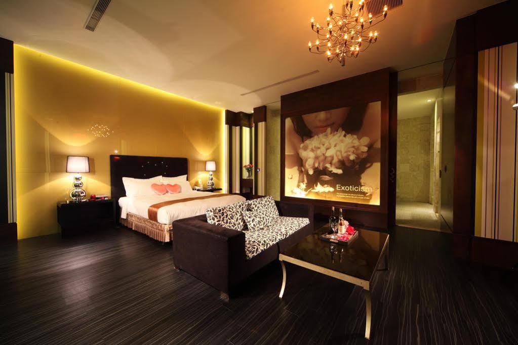 Wehome Motel Đài Nam Ngoại thất bức ảnh